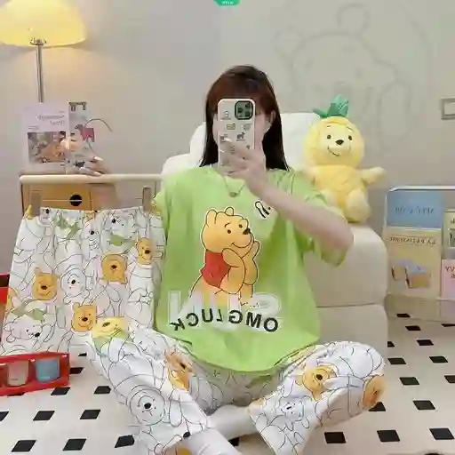 Pijama Tres Piezas Pooh Disney Talla Única (camiseta + Pantalón + Short)