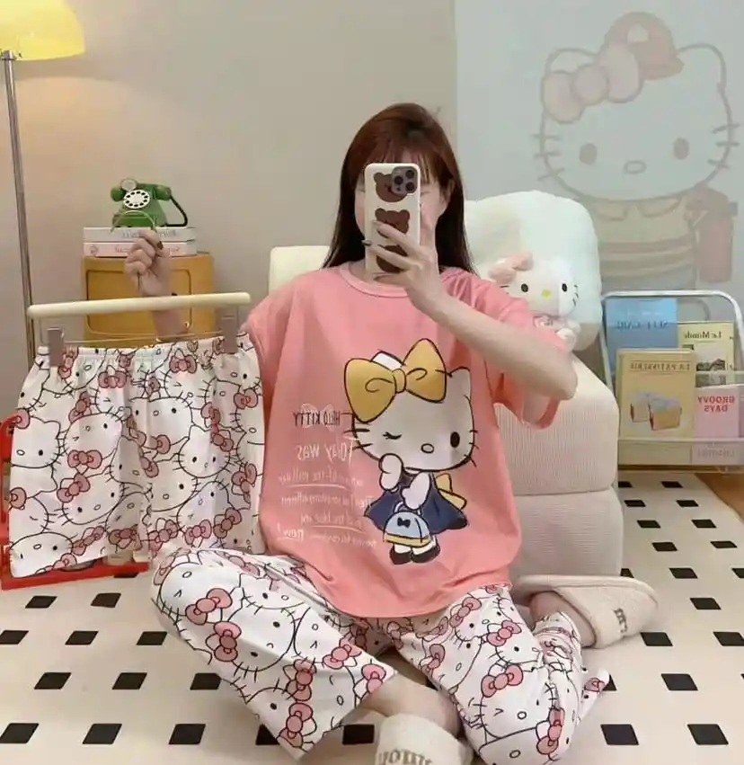 Pijama Tres Piezas Hello Kitty Talla Única (camiseta + Pantalón + Short)