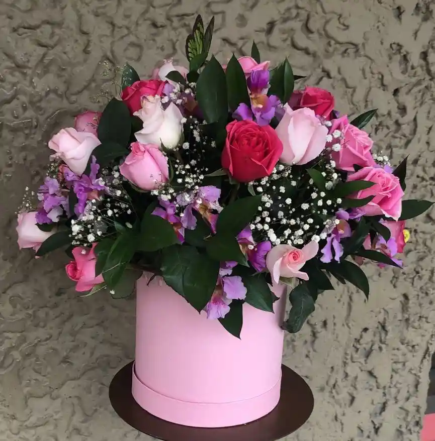 Caja De Rosas