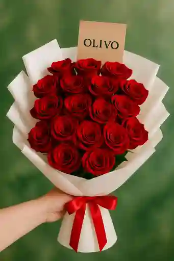 Ramo De 18 Rosas Deluxe Amor