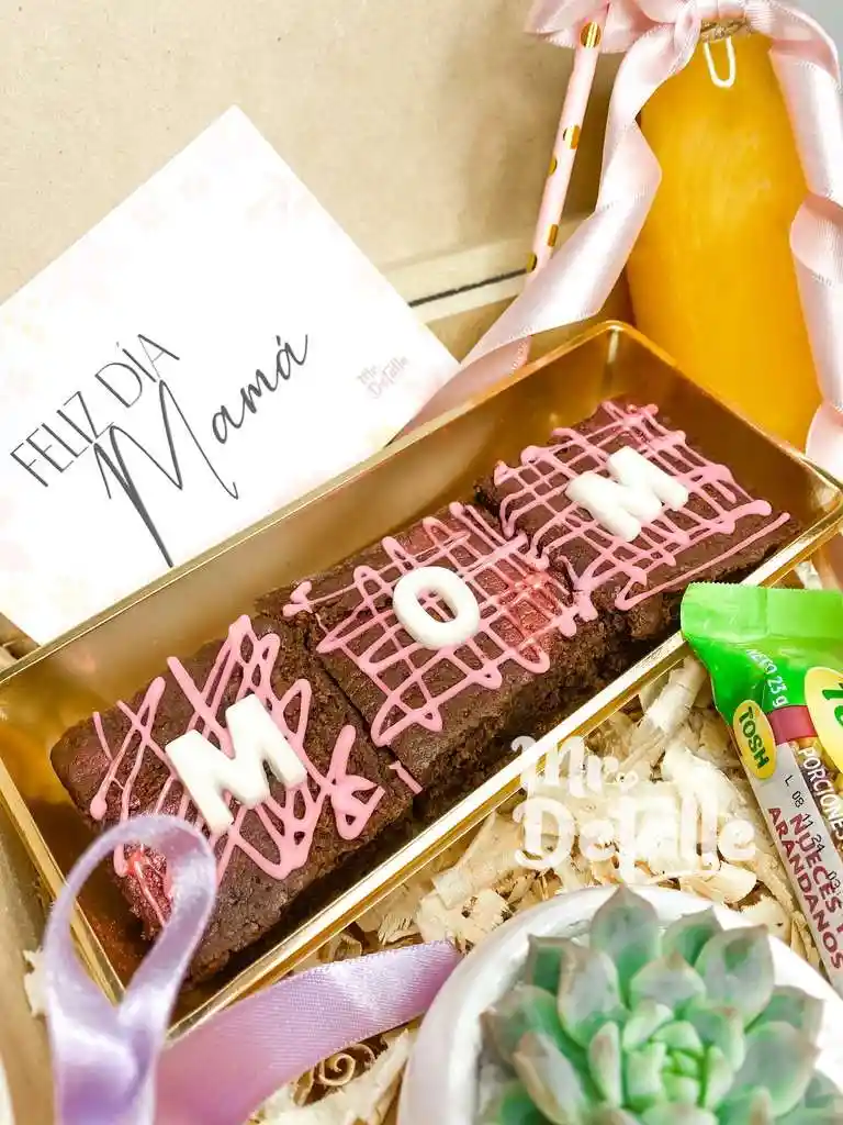 Regalo Sorpresa Mama Brownie