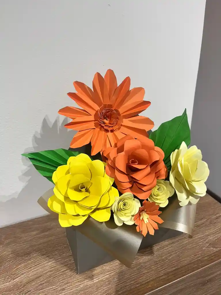 Caja Sobre Flores De Papel Dia De La Madre (amarillas)
