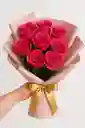 Bouquet De 12 Rosas En El Color Que Más Te Guste: Fucsia, Rojas, Salmón O Mostaza.