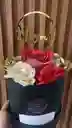 Cilindro De Rosas Eternas — Un Homenaje De Amor Para Mamá