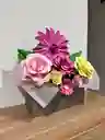 Caja Estilo Sobre Arreglo Flores Dia De La Madre (rosado)