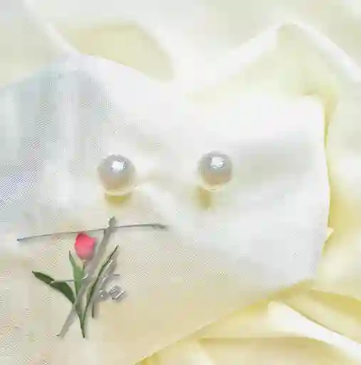 Silver Perl