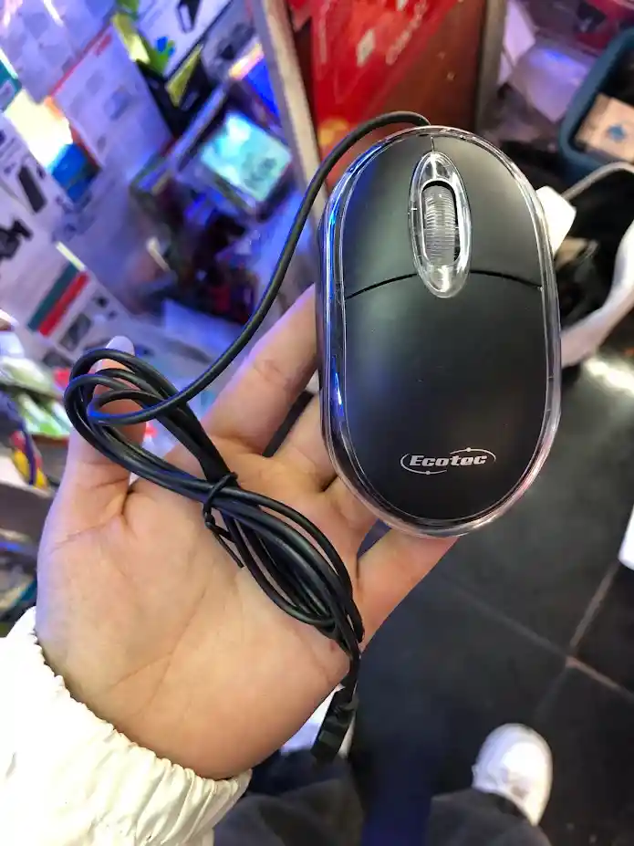 Mouse Alambrico Con Cable Ecotec Negro Con Luz