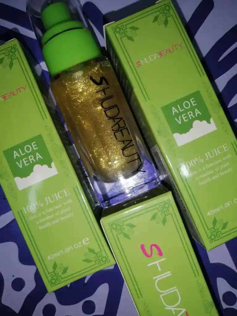 Serum De Aloe Vera Con Brillos