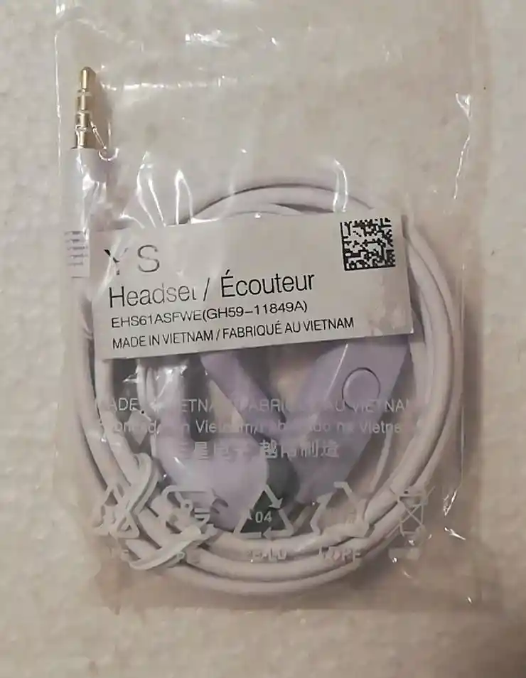 Audifonos Jack Plu J7 Alambrico
