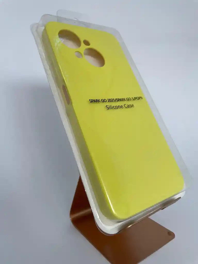 Silicon Case Tecno Spark Go 1 Amarillo