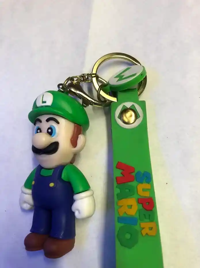 Llavero Con Muñeco O Figura De Luigi