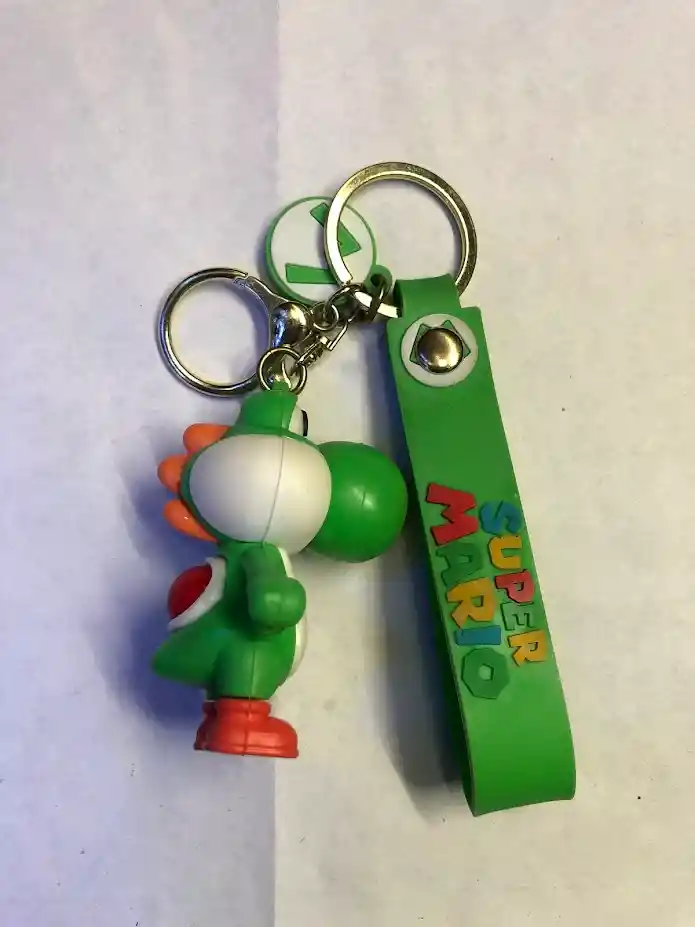 Llavero Con Muñeco O Figura De Yoshi Mario Bros