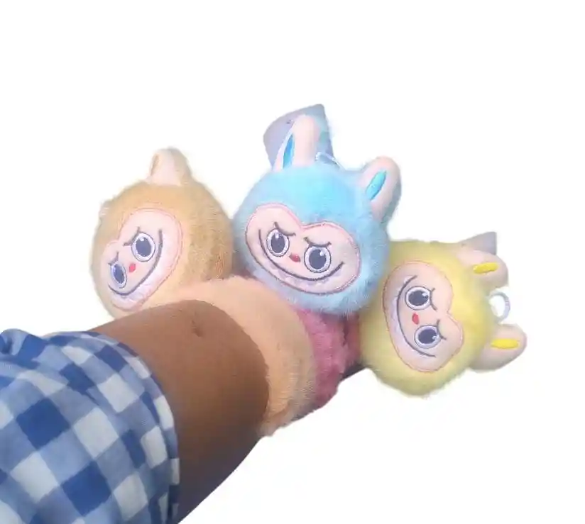 Labubu Muñeco Manilla Peluche Niños