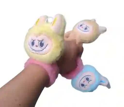 Labubu Muñeco Manilla Peluche Niños