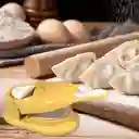 Molde De Empanadas Doble Cortador Manual De Plástico Color Confirmar
