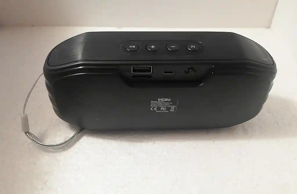 Radio Oczu Oz-y6