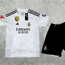 Uniforme Real Madrid Talla 16 (tallaje Normal)