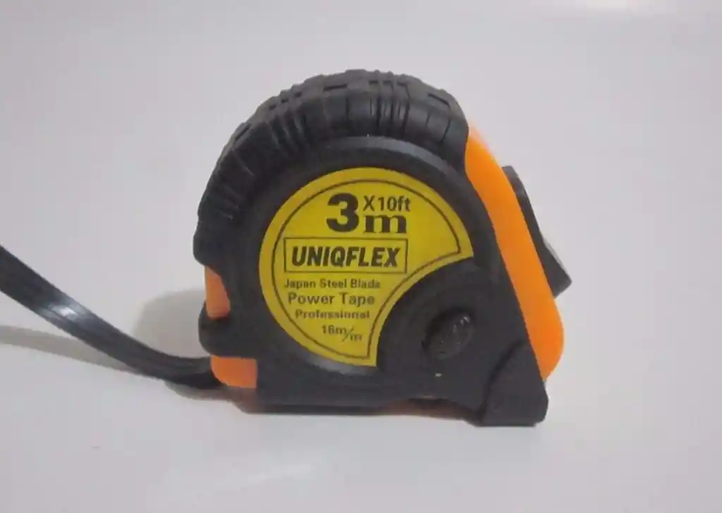 Cinta Métrica Retráctil Uniqflex De 3 Metros (10 Pies)