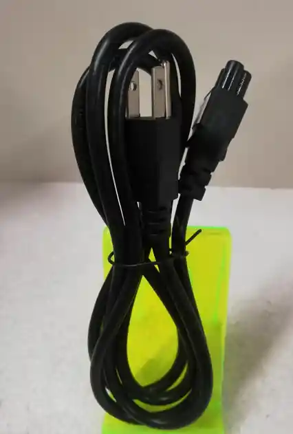 Cable Trebol Para Pc Portatil