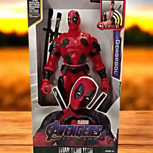 Muñeco Figura Super Heroe Deadpool Articulado 30 Cm Luces Y Sonidos