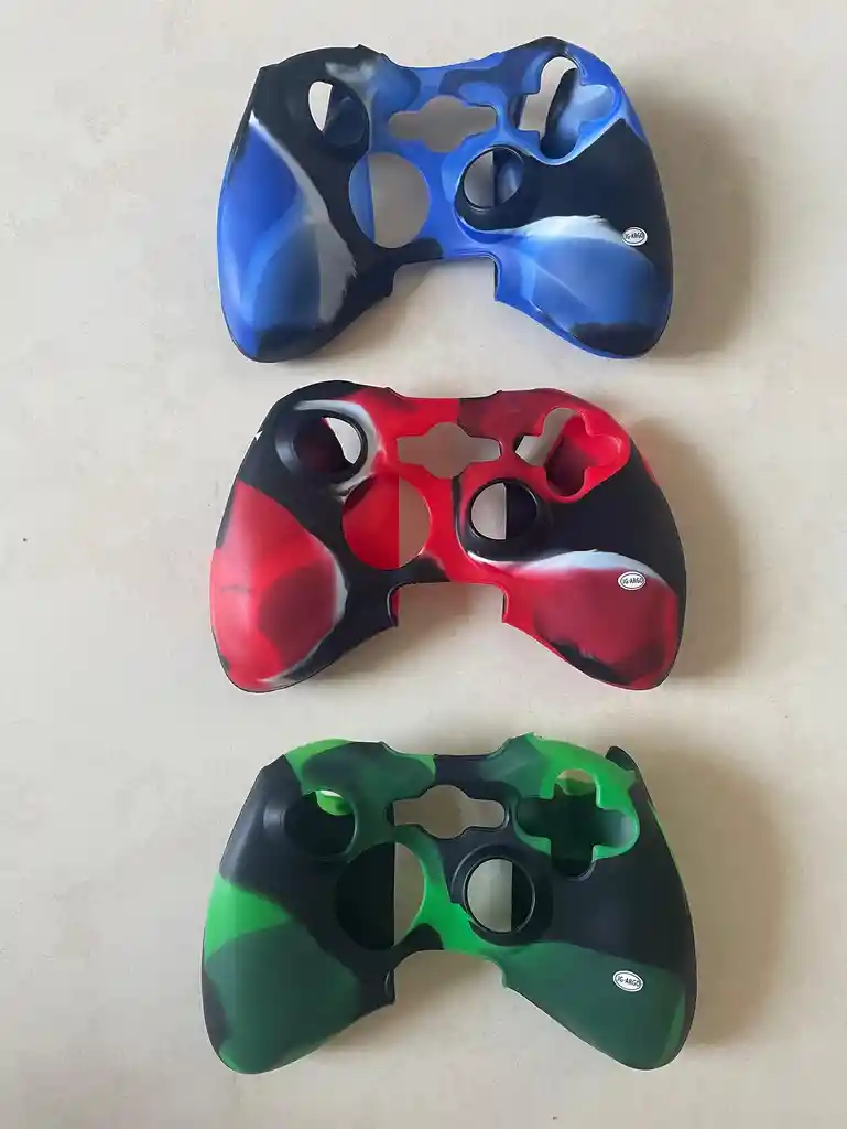 Funda Forro Protector Control Mando Xbox 360, Rojo Vetas Negras