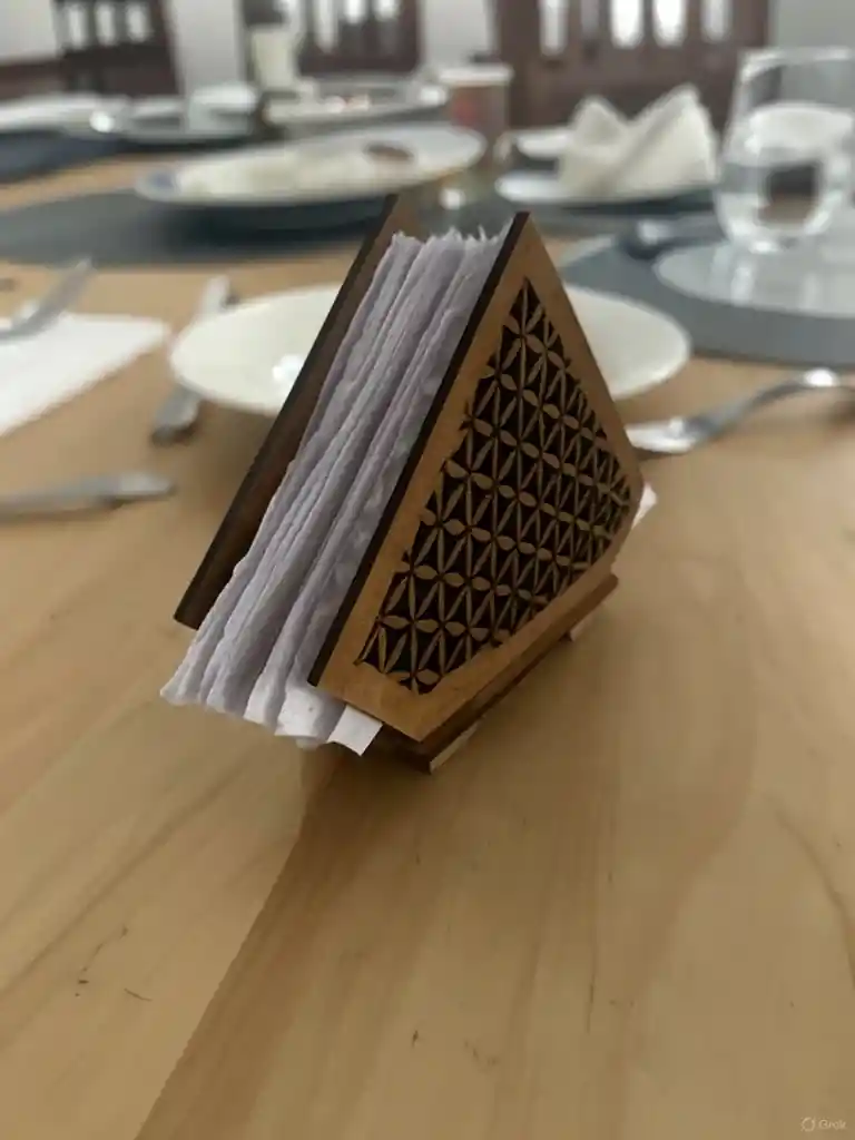 Servilletero Pequeño De Madera (flor)