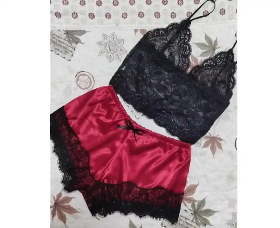 Pijama Vino Short Pantaloneta Satín Y Bralette Encaje