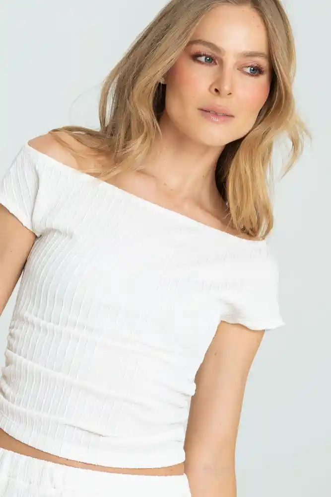 Blusa Rushk Color Blanco Crudo Talla S