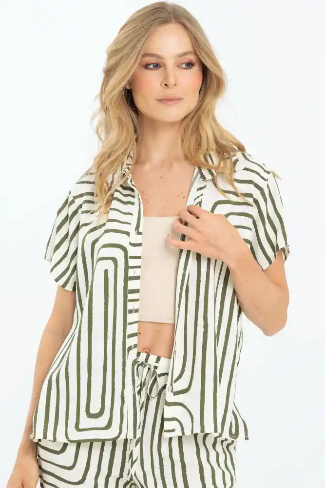 Camisa Bellamy Color Verde Militar Talla Xs