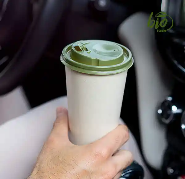 Vaso 7 Onzas Con Tapa Viajera X 50 Unidades
