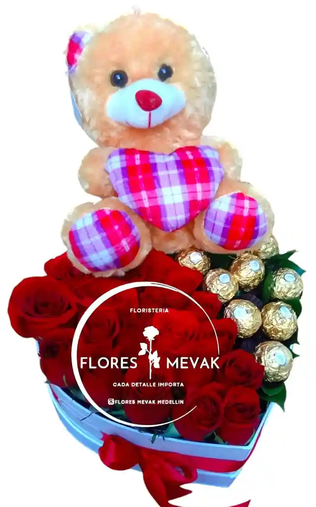 Flores Rosas Rojas En Corazón Oso Sencillo,