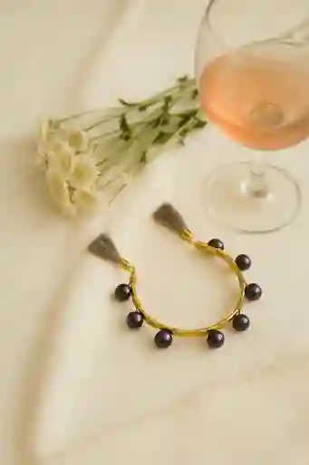 Brazalete Con Perlas Azules Y Borlas