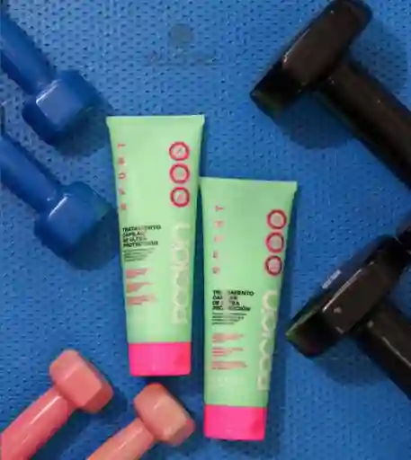 Sport Ultra Acondicionador Tratamiento Capilar Hidratante Y Protector La Pocion