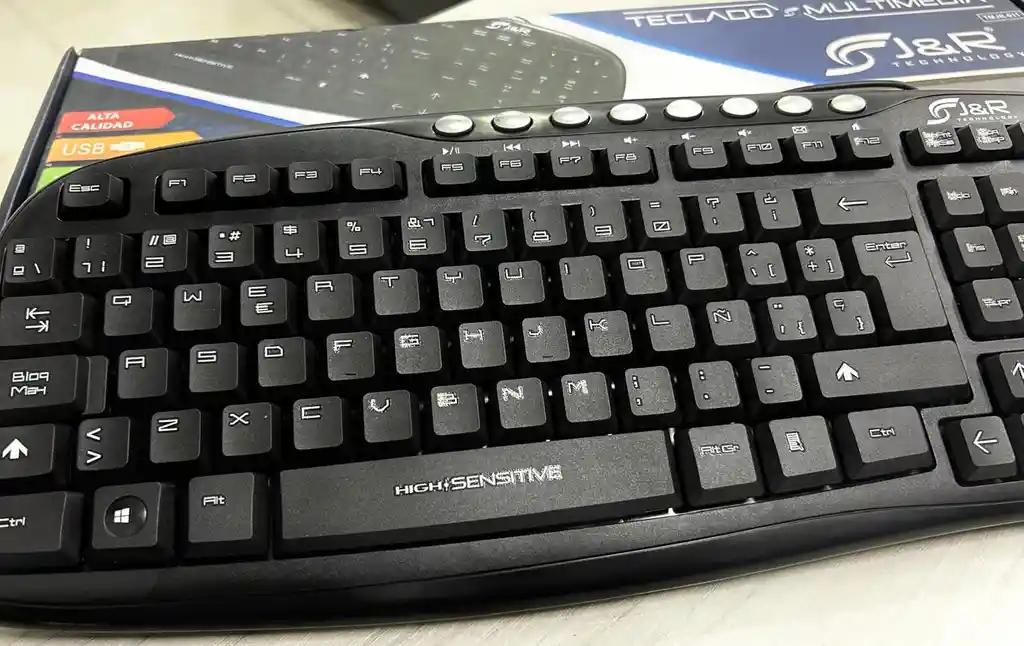 Teclado Para Pc Usb Multimedia Jyr