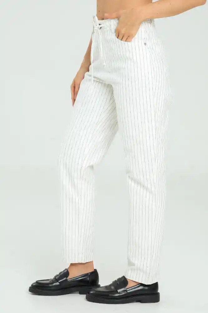 Jeans Anami Color Blanco Crudo Talla 12