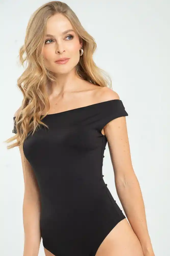 Body Macarena Color Negro Talla M