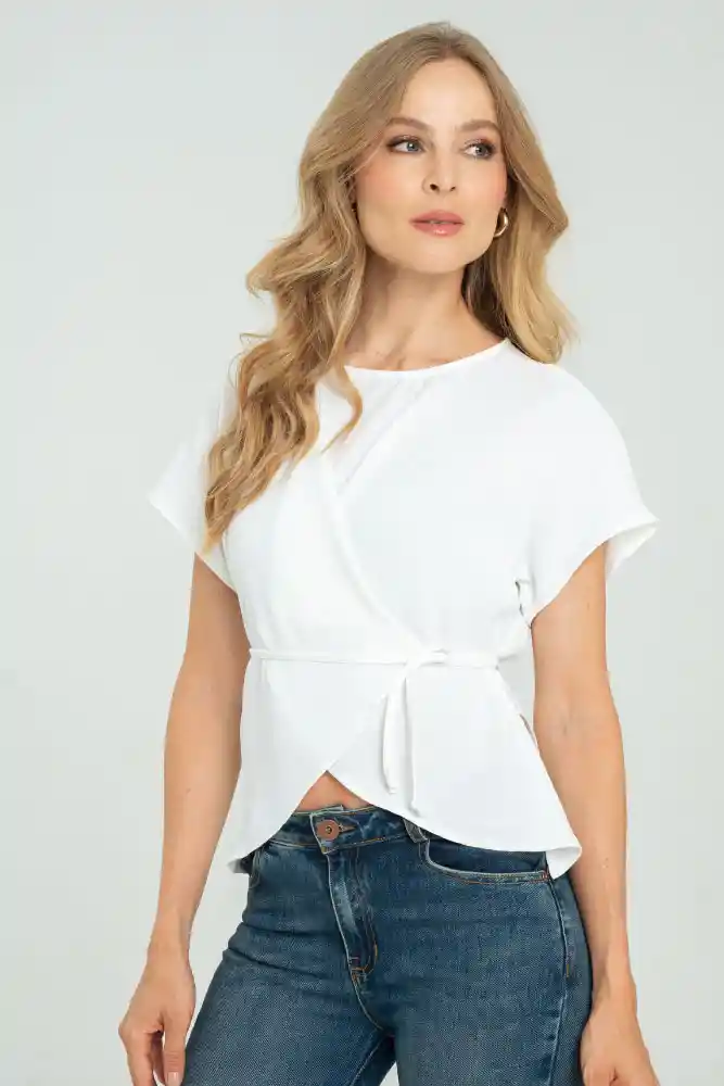 Blusa Hayard Color Blanco Crudo Talla M