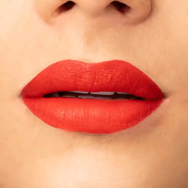 Labial Ruby Rose Silk Matte Glamour 4ml - Rappi