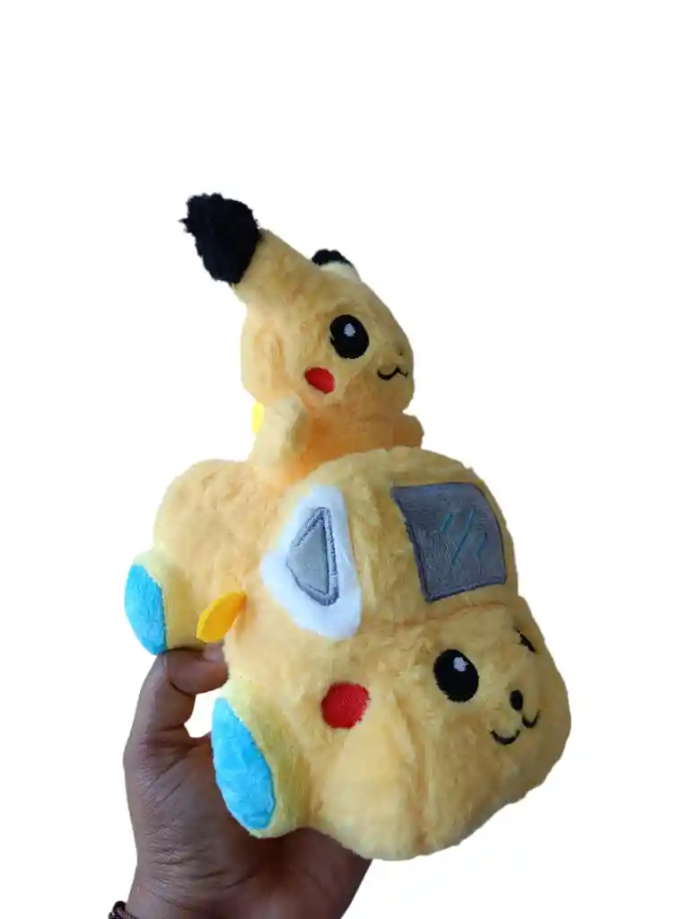 Peluche Pikachu En Carro