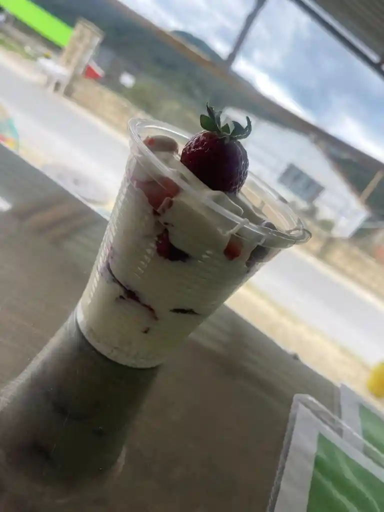 Berry Merengon