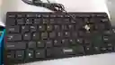 Mini Teclado Usb Slim Alambrico K1000 Negro Sin Teclado Numerico