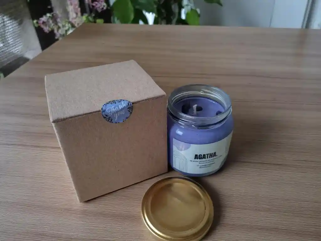Vela Con Aroma A Lavanda Y Cristales Amatista - 200 Gramos