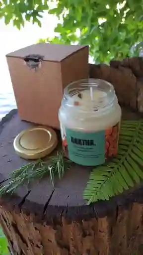 Vela Aromática De Coco Con Cristales De Ágata – 90g