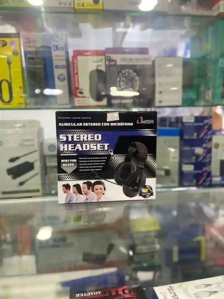 Audífonos Omega Con Micrófono Integrado | Diadema Ajustable En Cuero, Sonido Estéreo