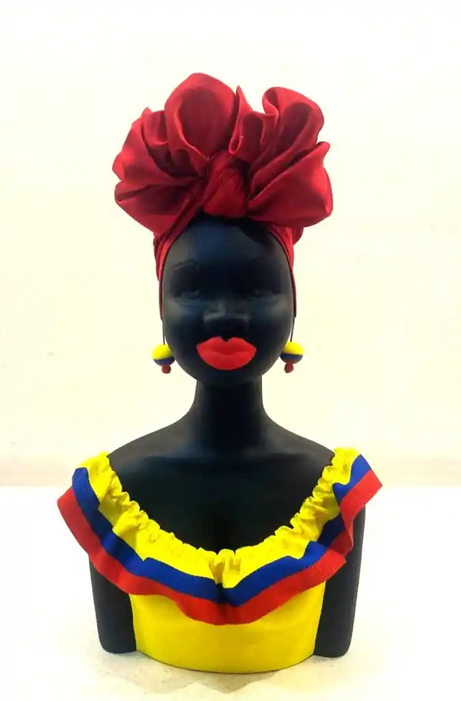 Elaborado En Ceramica Y Pintura A Mano