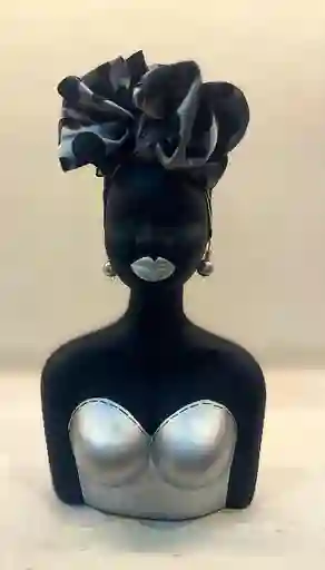 Elaborado En Ceramica Y Pintura A Mano