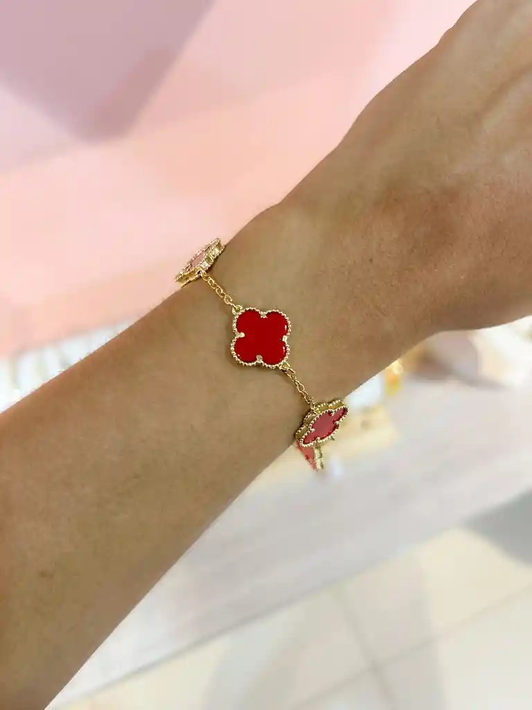 Pulsera Treboles Rojos