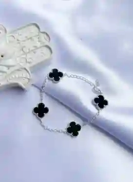 Pulsera Treboles Negros Plata