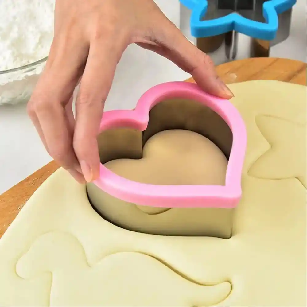 Kit Cortador De Pan Figuras Moldes Para Comidas De Niños
