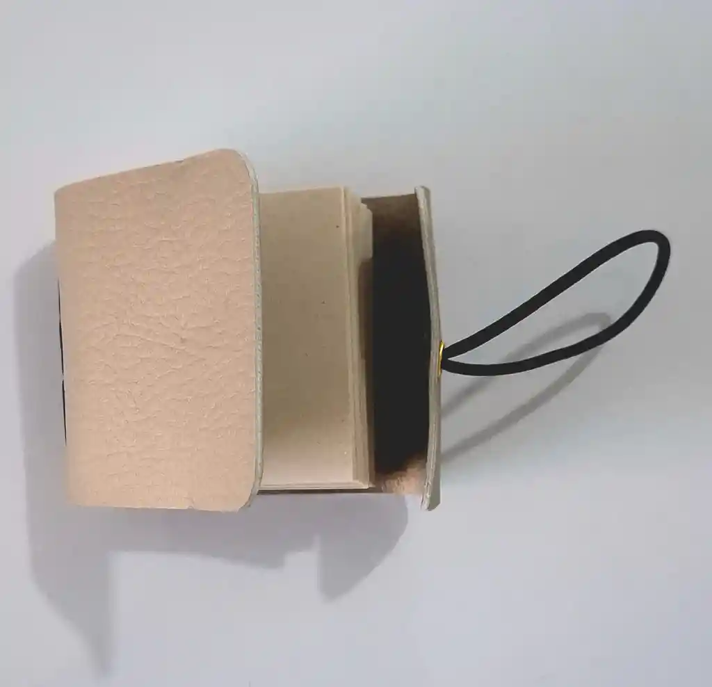 Viajera Dorada Mini Cadeneta (cordón Elástico)